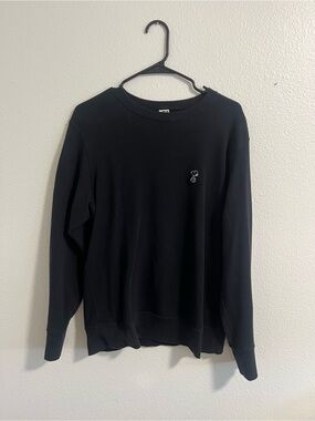 Black Uniqlo x Snoopy Collaboration Sweater - Size Large